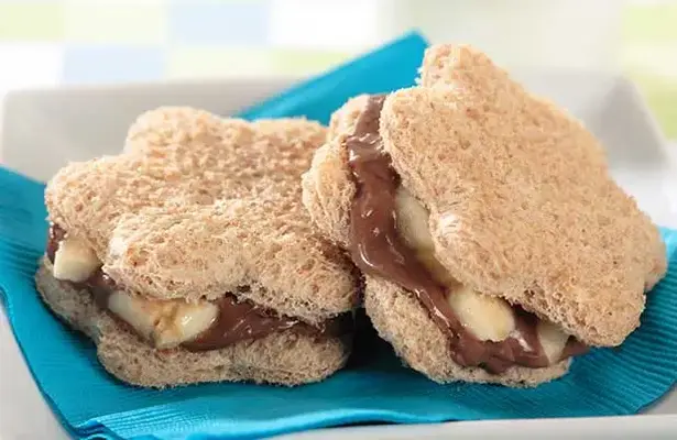 -det_article_abuelitaandBananaSandwiches.webp