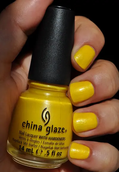 china glaze sunshine pop.webp