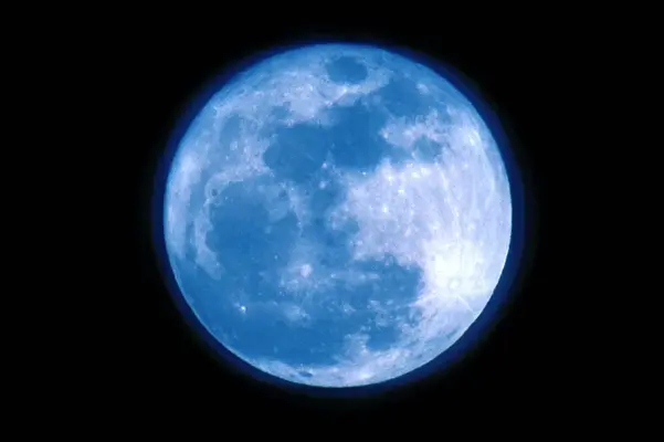 blue-moon.webp
