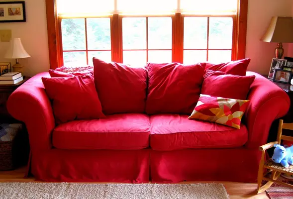 fundas-de-sofa-fotos-modelo-rojo-moderno-por-partes.webp