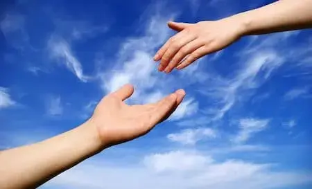 ayuda-mano.webp