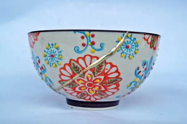 KINTSUGI KINTSUKUROI BOWL.JPG12.webp