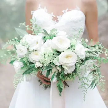 wedding-flowers-bouquets-martha-stewart-weddings-5b395b1a31002.webp