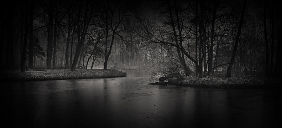 innocent_darkness_by_wiciaq.jpg
